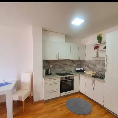 Gagy Apartman *